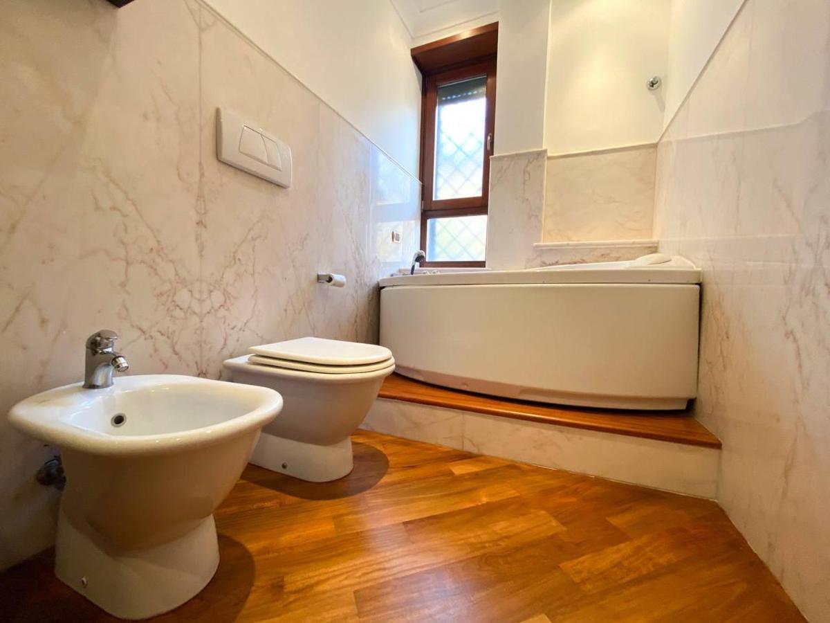 Apartamento Piramide Luxury Colosseum *