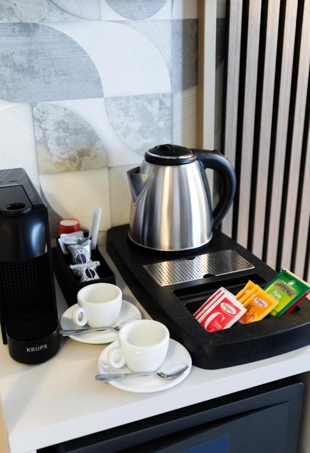 Albadea Suites&jacuzzi Guest house Rome