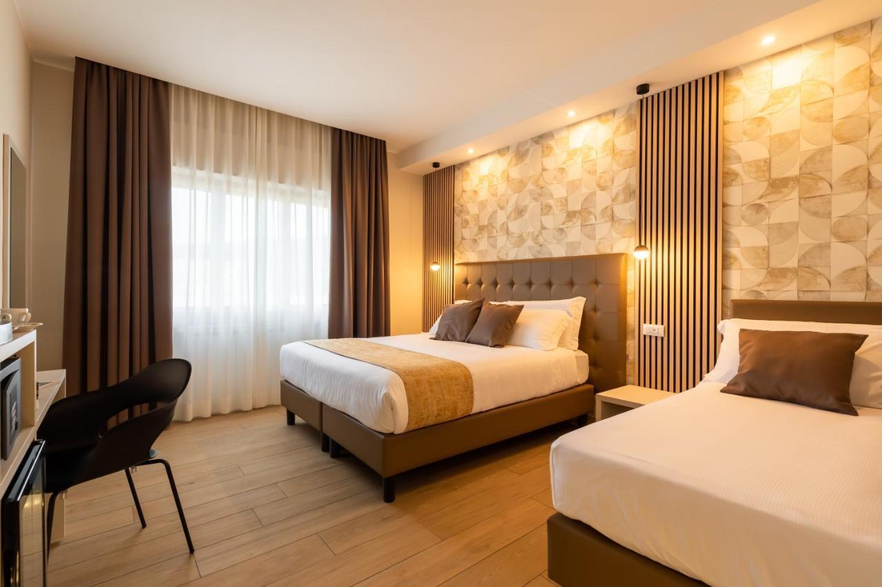 Guest house Albadea Suites&jacuzzi Rome
