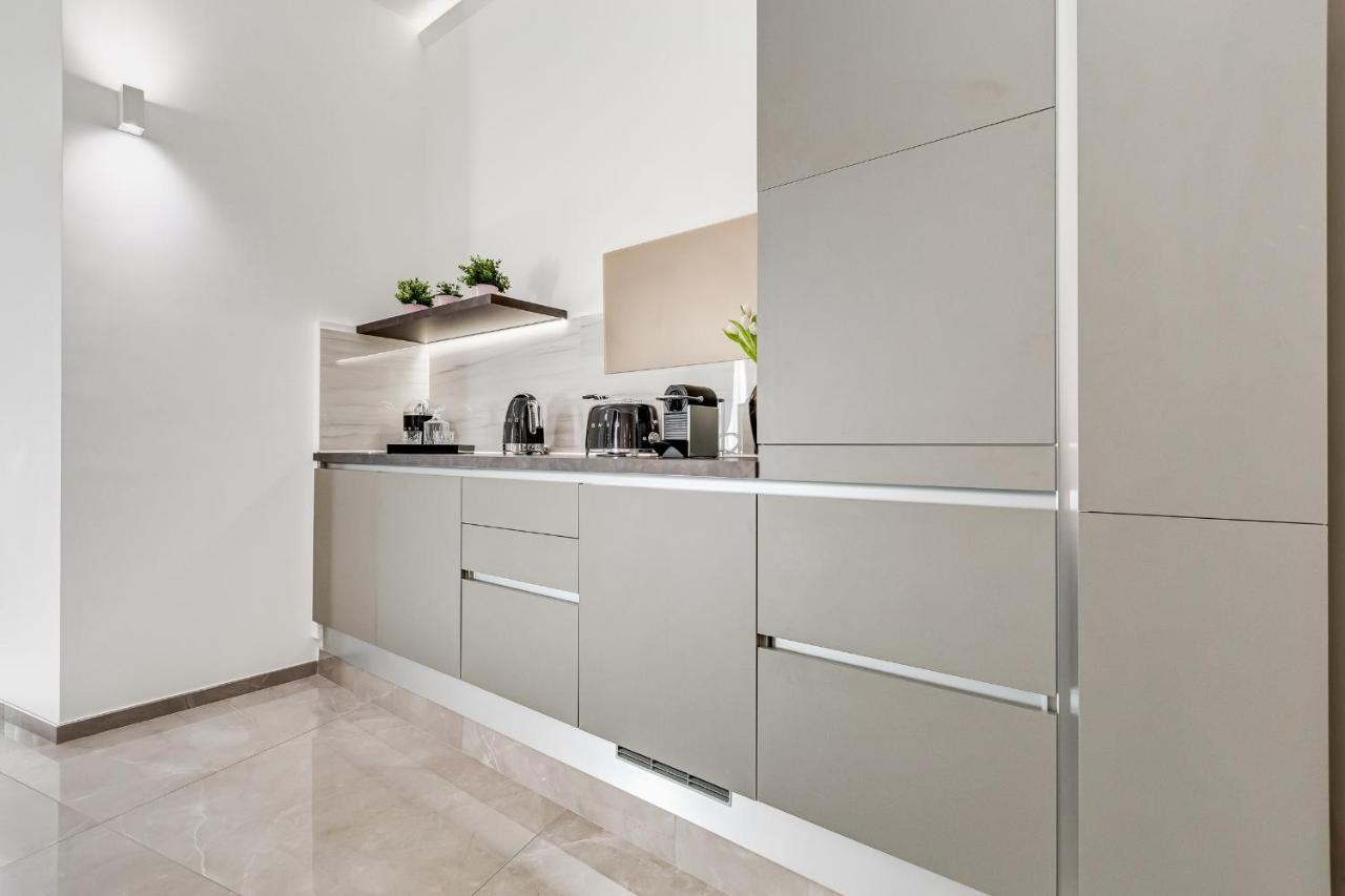 Unoseitre - Luxury & Apartamento *
