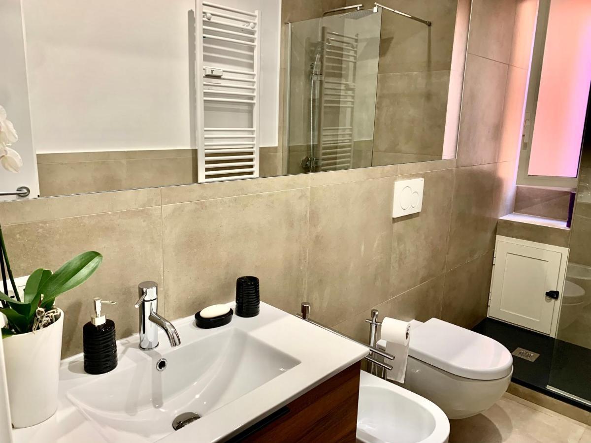 Appartamento Casa Con Giardinetto Al Centro Di *