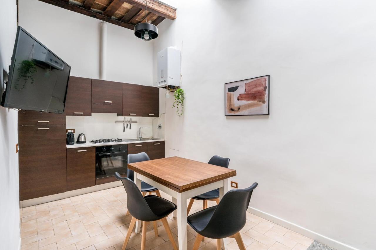 Nora's Home, Charmy In The Heart Of Trastevere Apartamento *