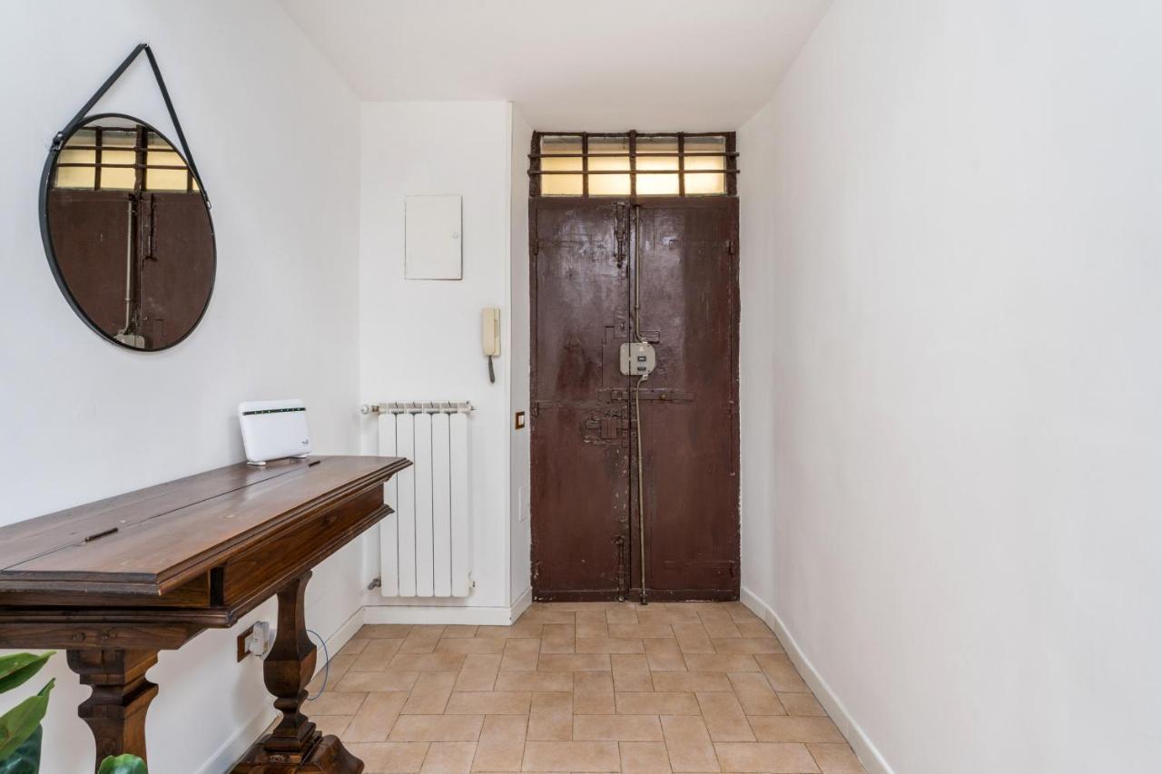 Apartamento Nora's Home, Charmy In The Heart Of Trastevere Roma