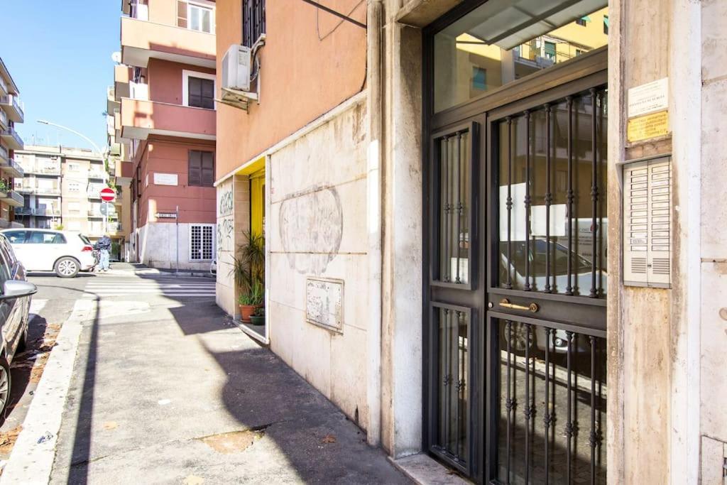 Rosa's Terrace Panoramic Penthouse Appartamento Roma