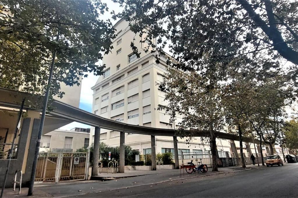 Penthouse Near Rome, Free Parking. Roma