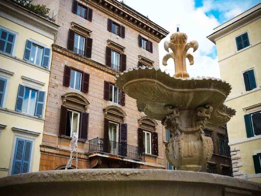 La Corte Antica Dei Banchi Vecchi *