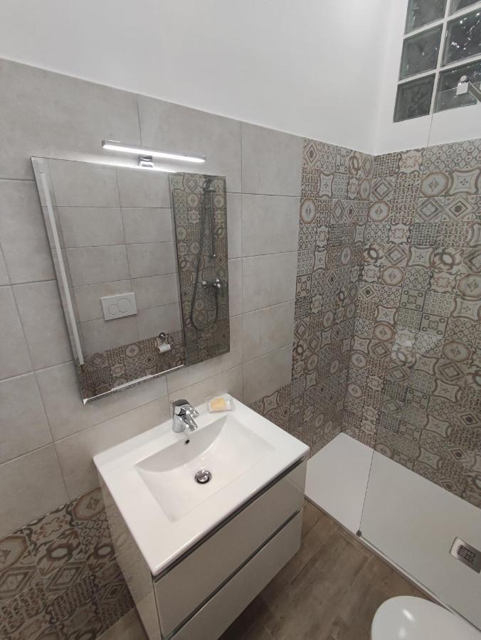 Lotto 30 Metro Garbatella Apartamento Roma