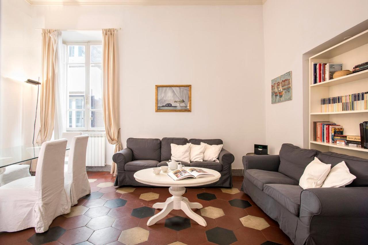 Casa Coronari Holidays *