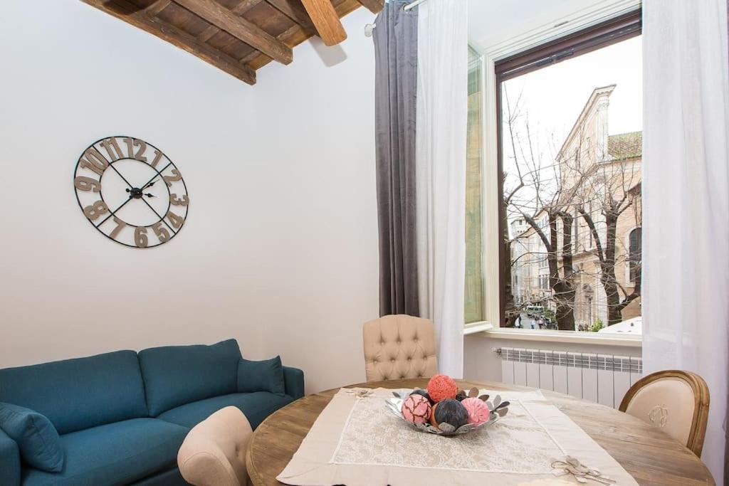 Apartamento Navona Atmosphere A Few Meters From Piazza Navona !! *