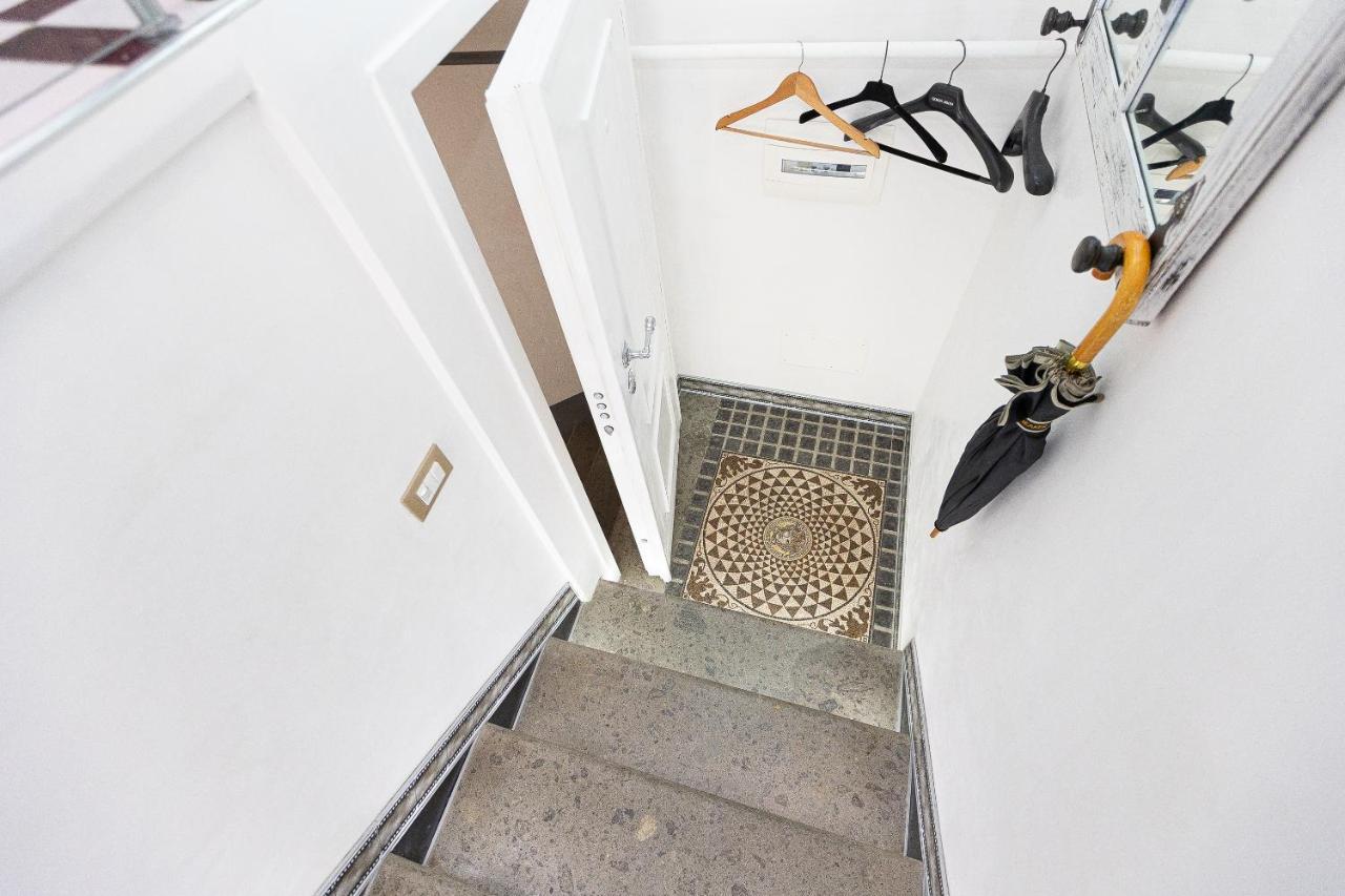 Star By In Apartamento
