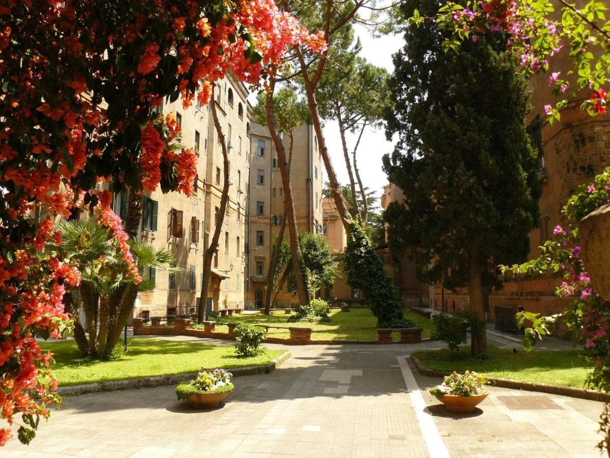 Apartment Dimora Del Papa *