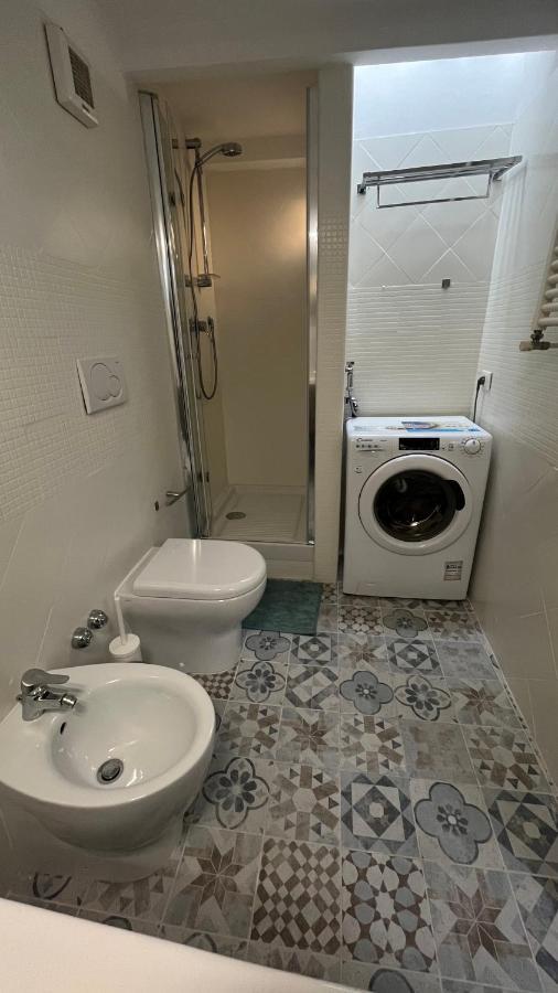 Holiday In Testaccio 2terraces 2room 3guest *