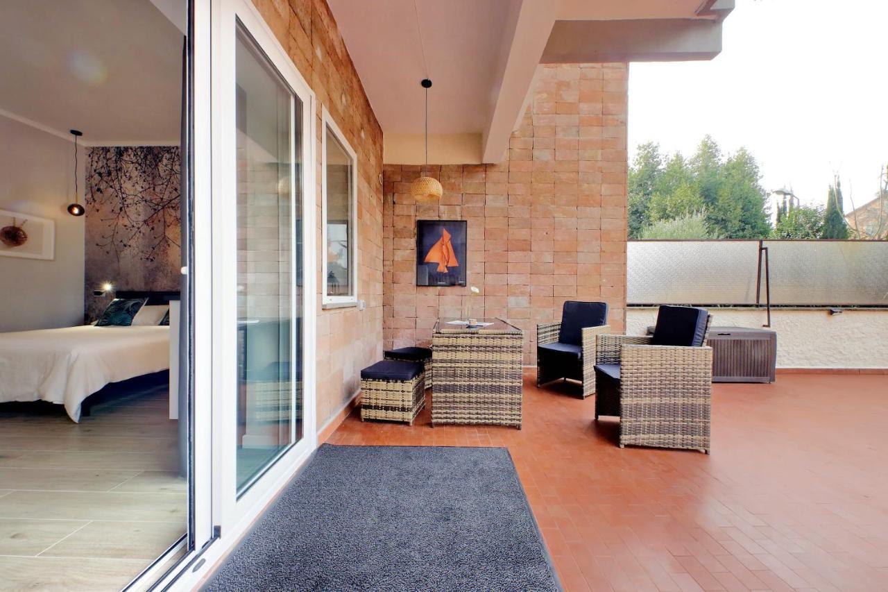 Apartment Aurelia Antica Terrace Free Pool And Parking Rome