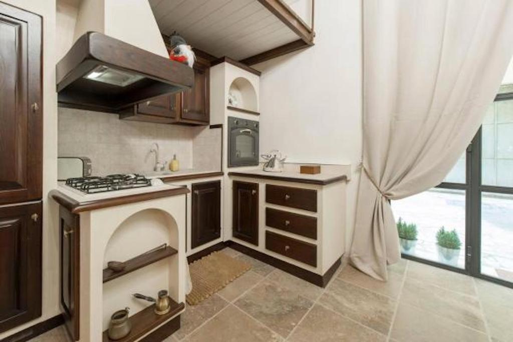 Shabby Loft In Colosseum Roma