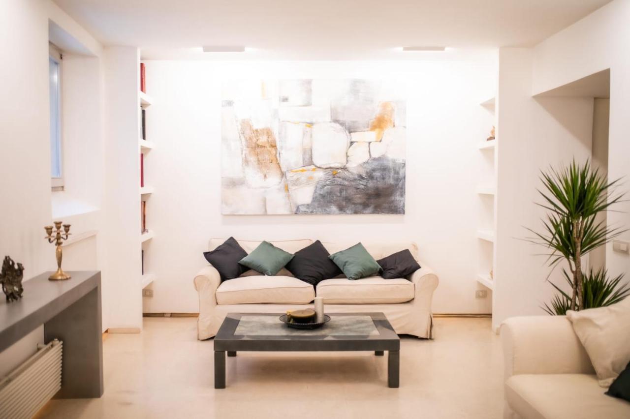 D'elite Pantheon Apartment
