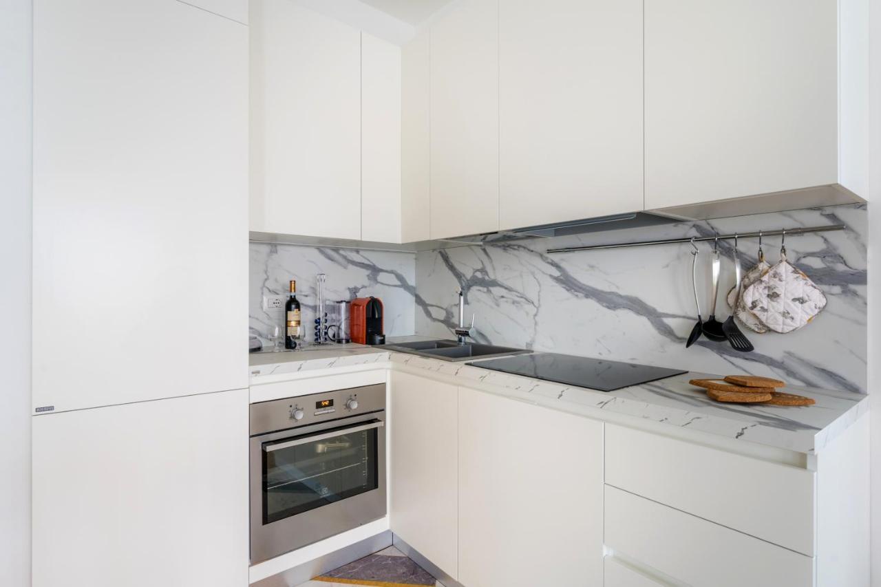 Leilighet White Candle Apt, Close To San Pietro, Gemelli And City Center Roma