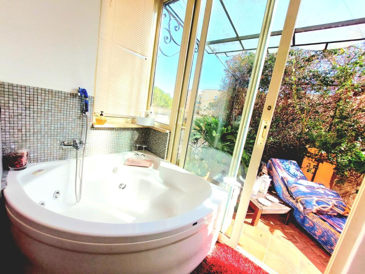 Le Terrazze Di Trastevere - Con Vasca Idromassaggio Apartamento *