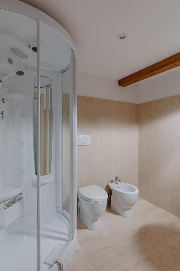 Aparthotel Torre Capranica Rome