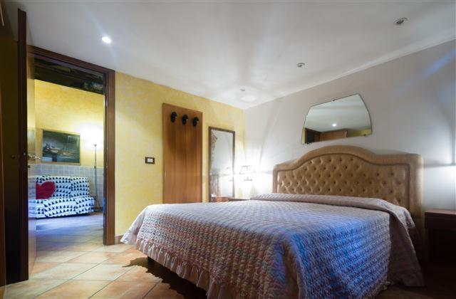Vatican Low Cost Apartment