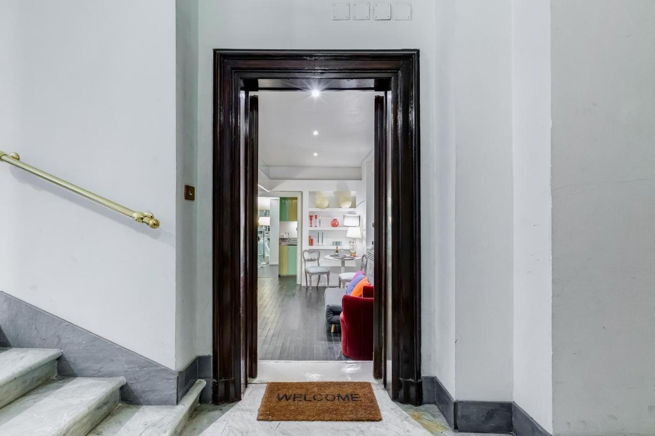 Apartment Via Condotti Private Rom