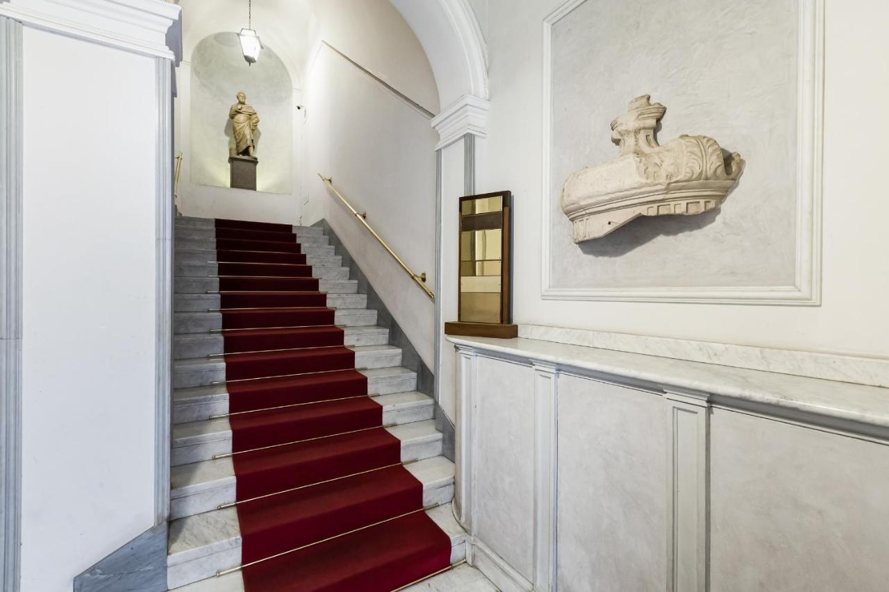 Via Condotti Private