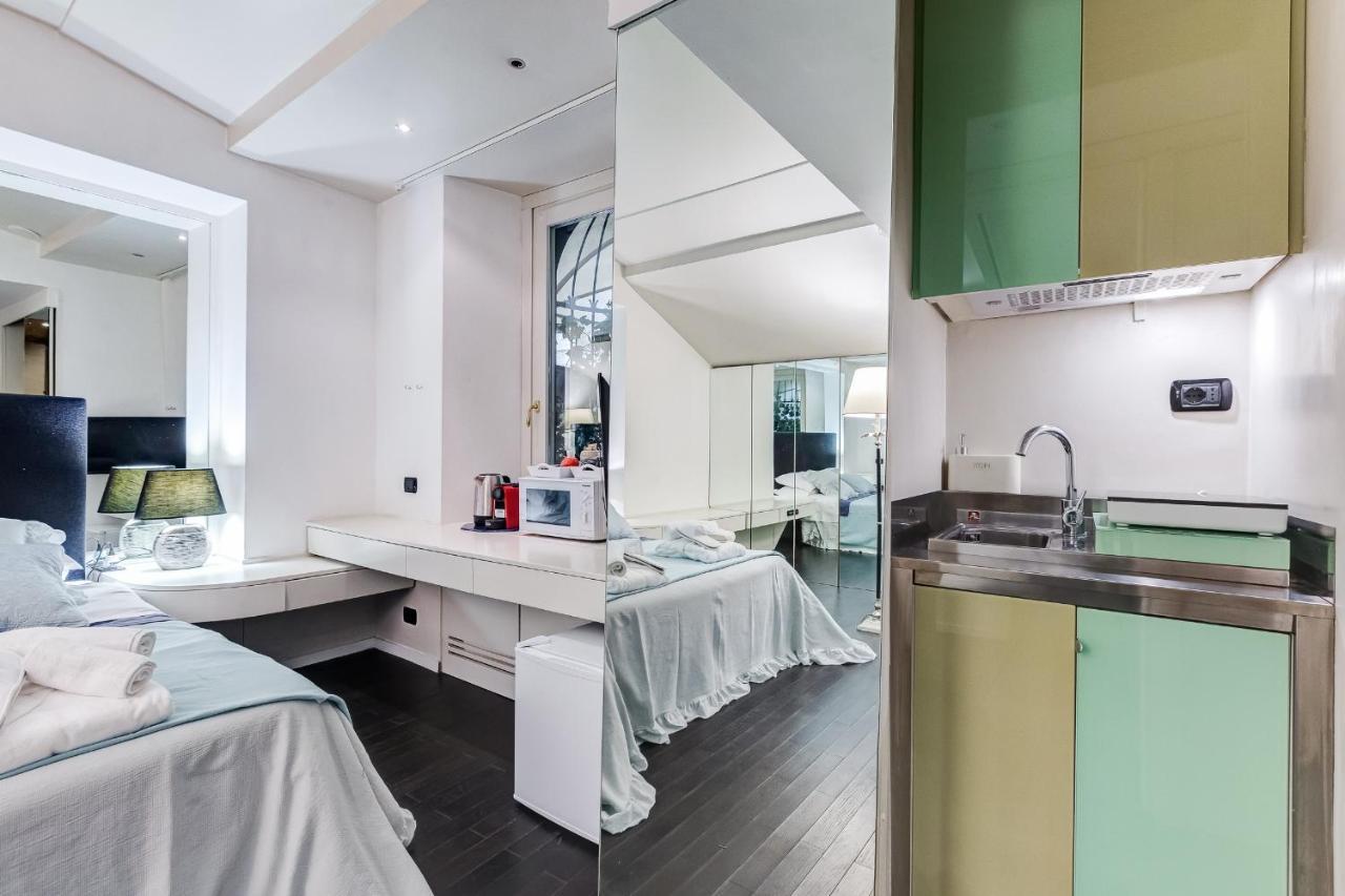 Apartment Via Condotti Private Rom