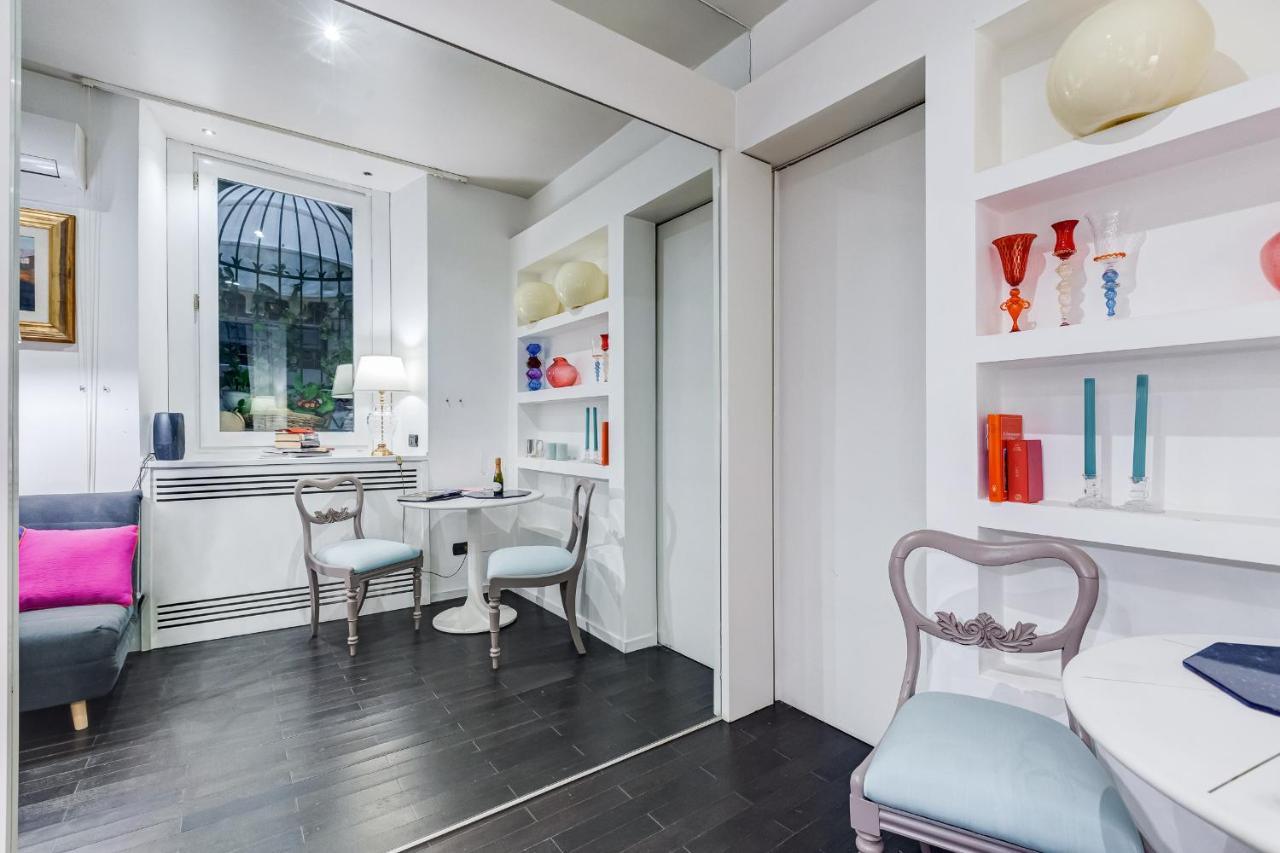 Apartment Via Condotti Private Rom