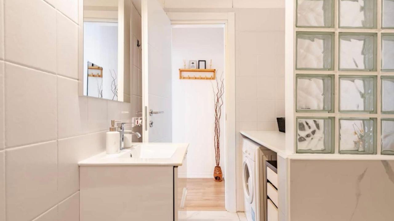 Independent House With Private Patio In Feriehus *