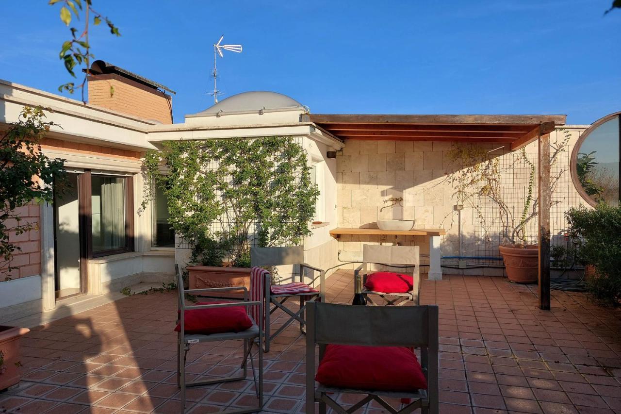 Beautiful Loft In Ponte Milvio With Terrace Apartment *