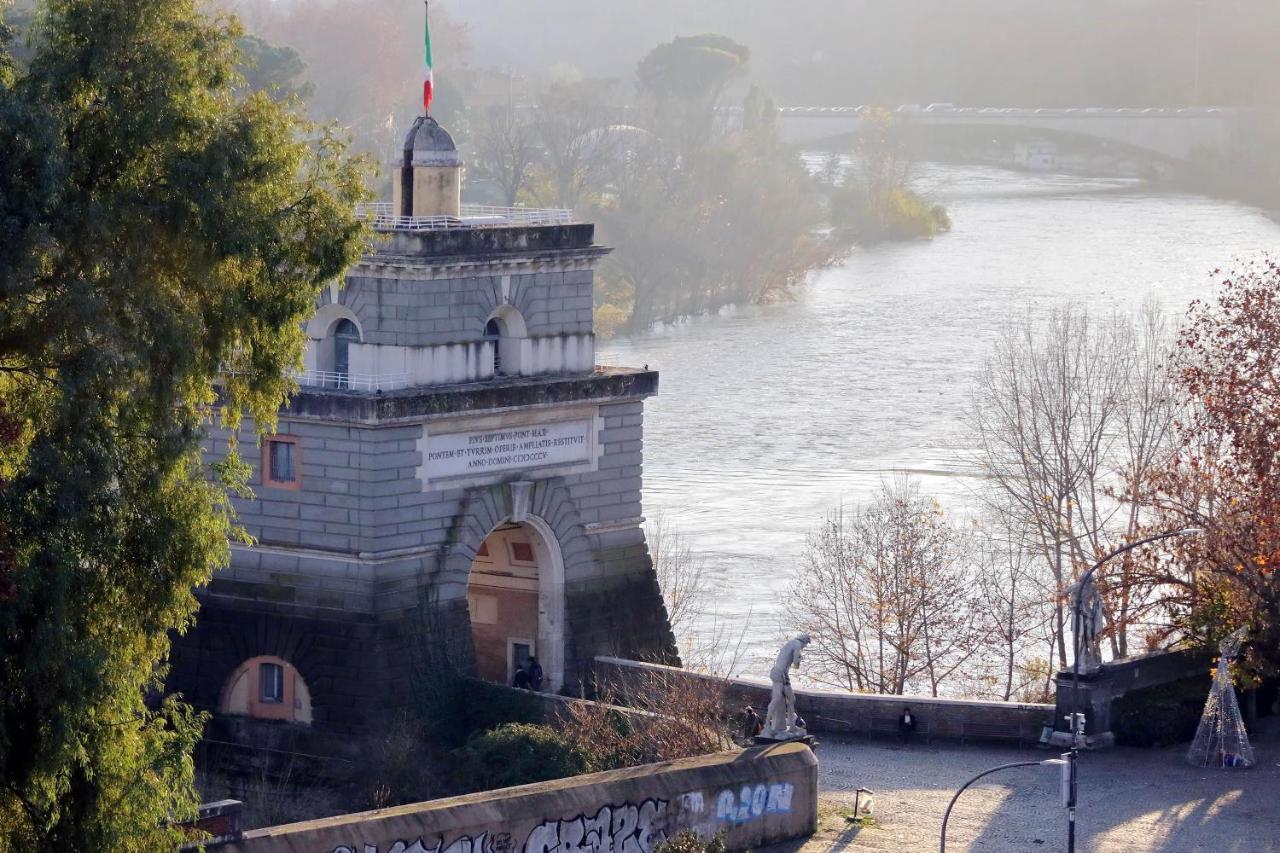 Beautiful Loft In Ponte Milvio With Terrace * Rome