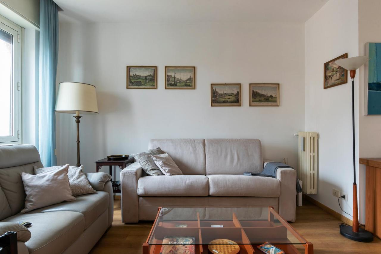 Sunny Piramide Apartment *