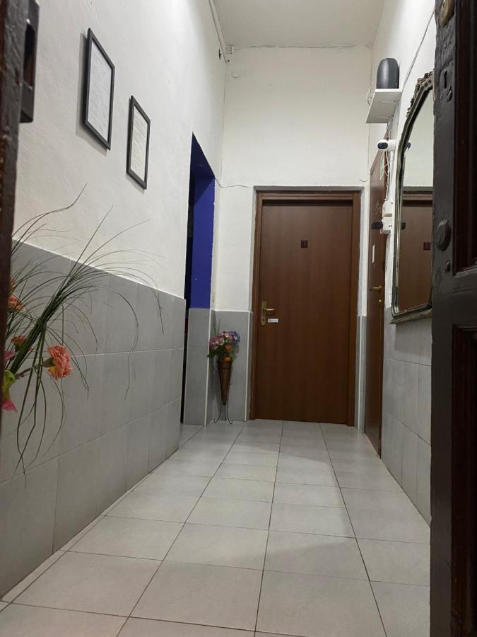 Volturno House Hostal