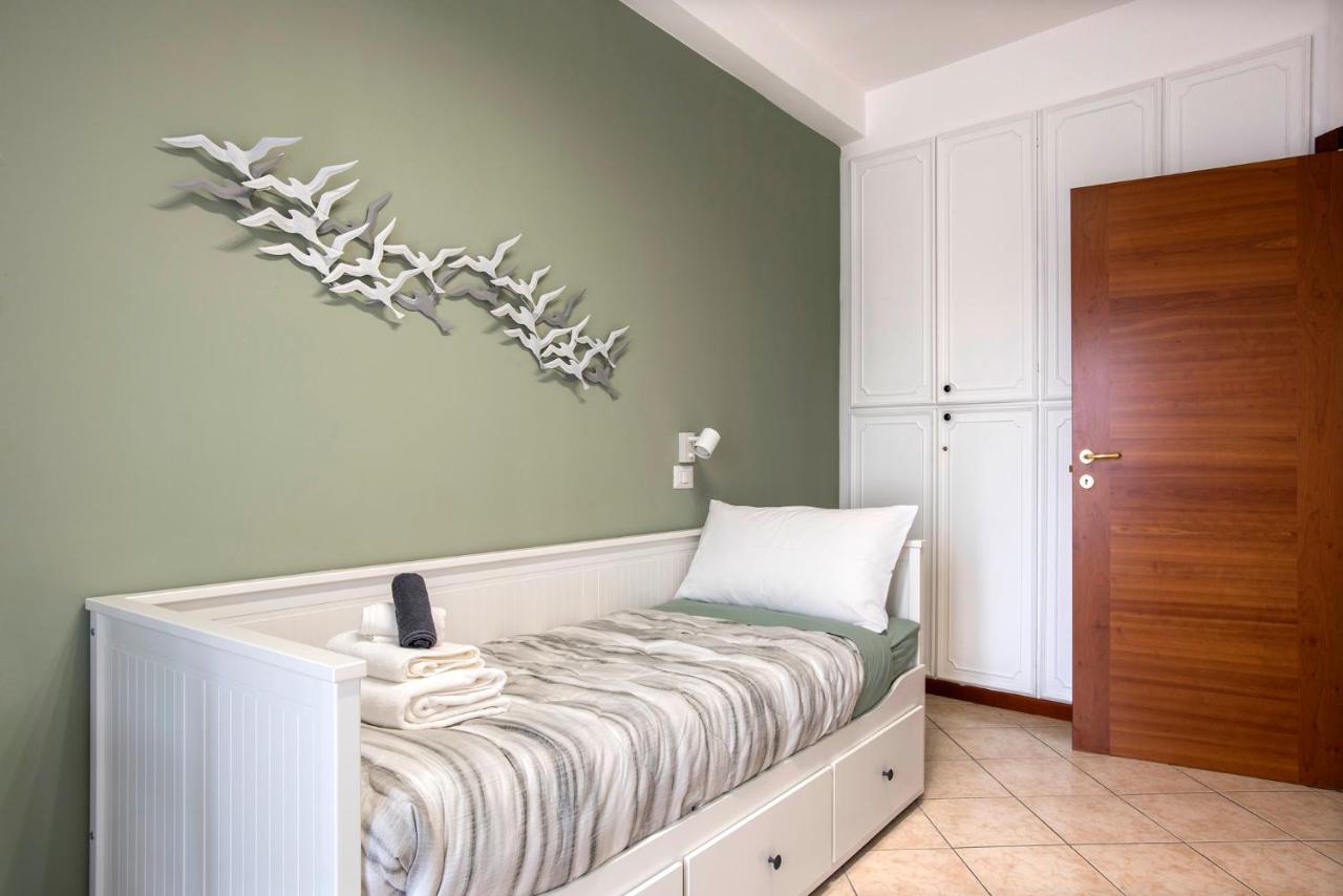 Stylish & Cozy - 5 Star Location- Balcony - View Casa de férias Roma