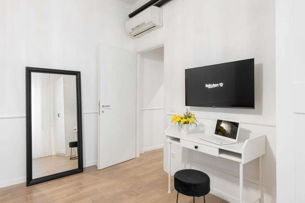 White Flat Ground Floor *