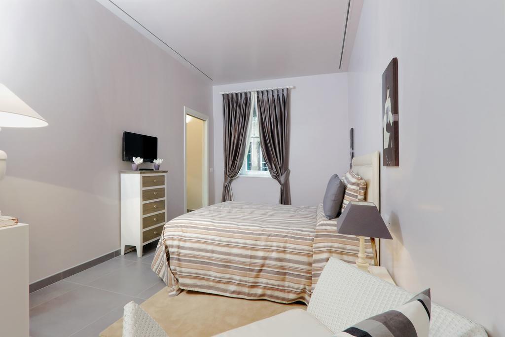 Residenza Romana Zucchelli Apartamento *