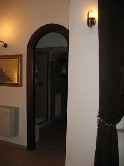 Vivilo Collection - Opera Teather - Very Apartment *
