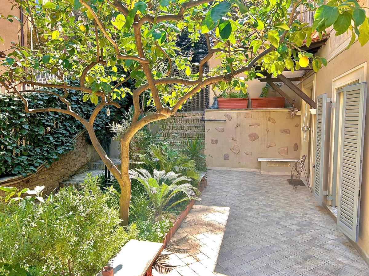 Isola Roger - Con Giardino A Casa de Férias Roma