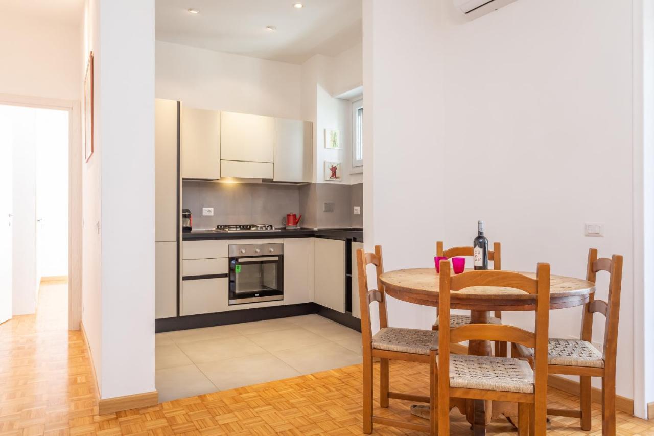Corso Francia 2bdr Apartmet * Rom