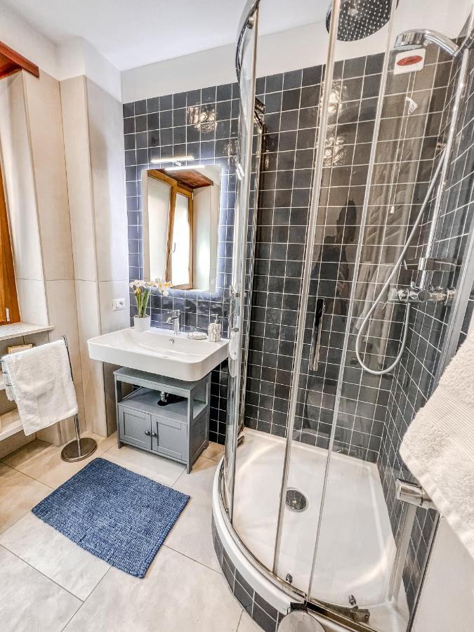 Casa 3 Santi, Your Contemporary In Apartamento *