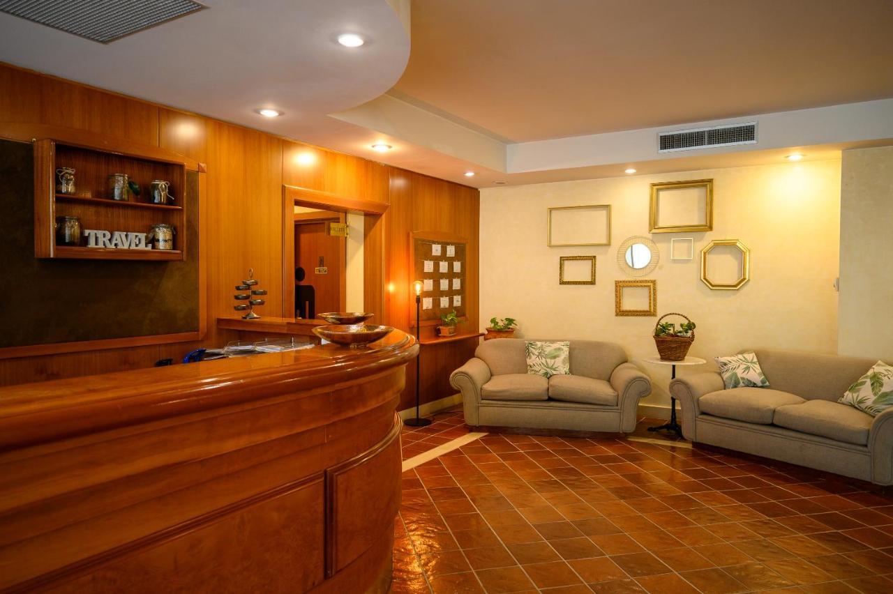 Hotel Torre Di Pratolungo 3*