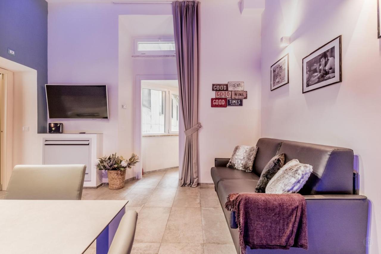 Th Trastevere Luxury-s.cosimato 2bd-2bt