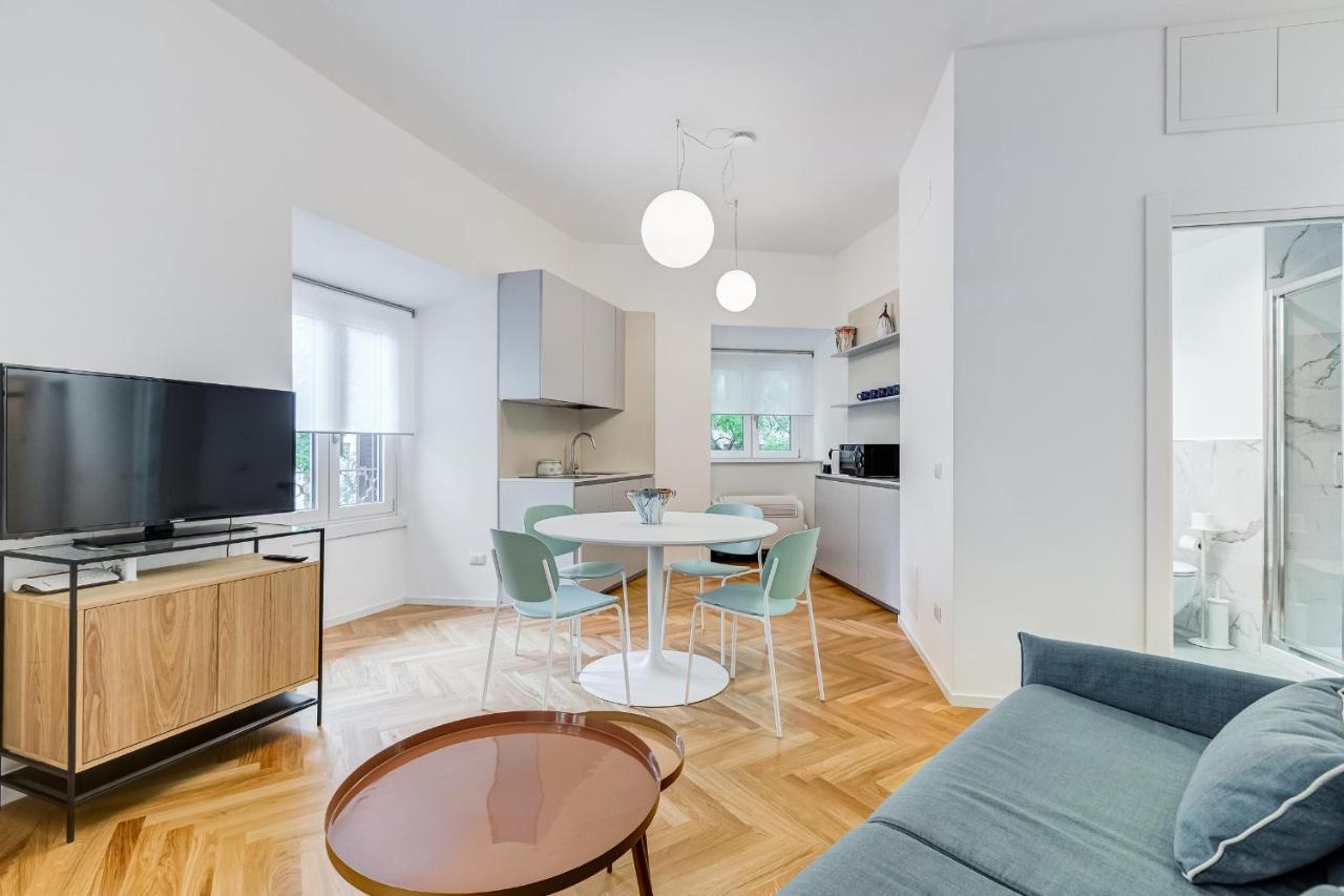 In The Heart Of The Apartamento *