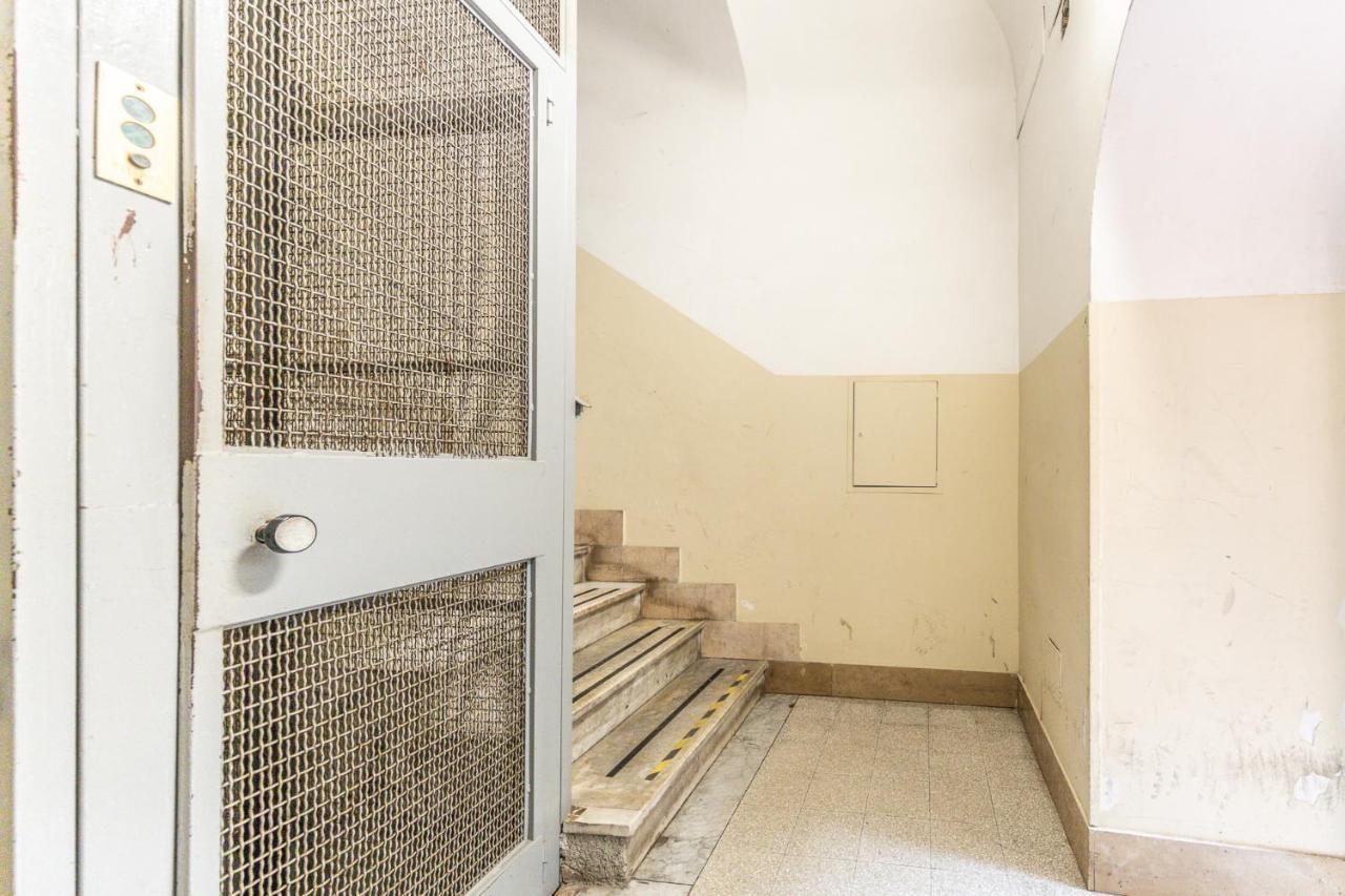 Lovely Loft Near Termini Station Leilighet