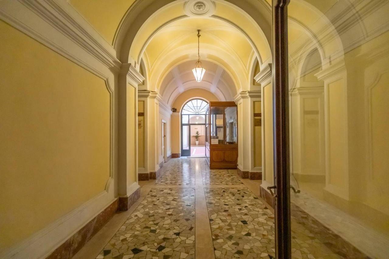 Ginevra Apartment Rom