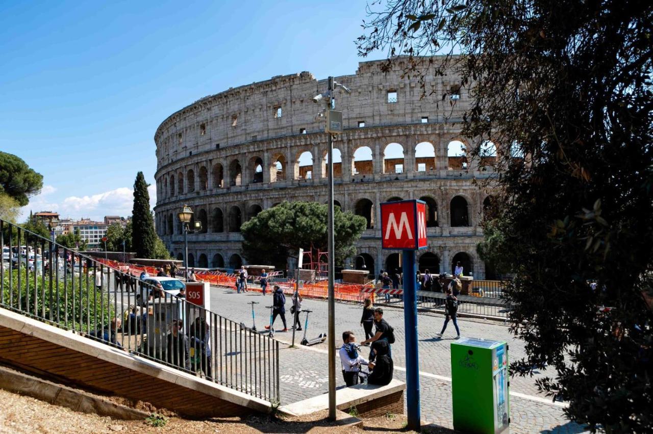 Myway Colosseo * Roma