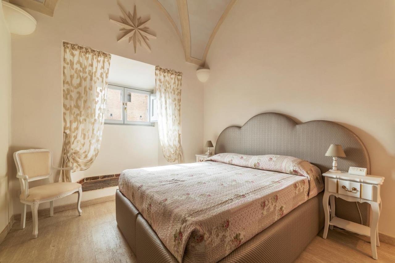 Palazzo Altieri Elegant Leilighet