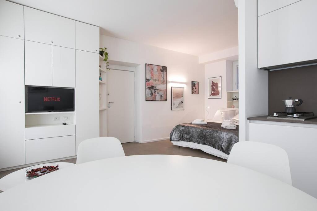 White Trastevere - Topcollection Roma