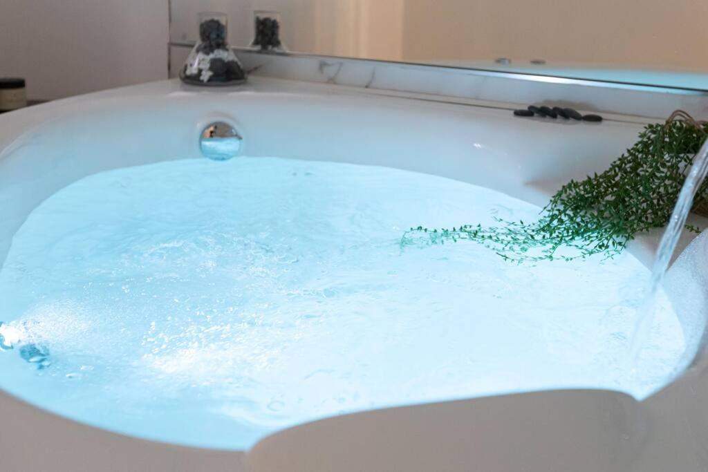 Romantic Jacuzzi Trastevere - Topcollection Apartamento Roma