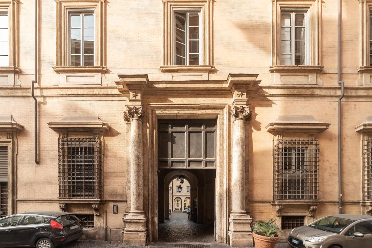 Leilighet Palazzo Altieri Elegant