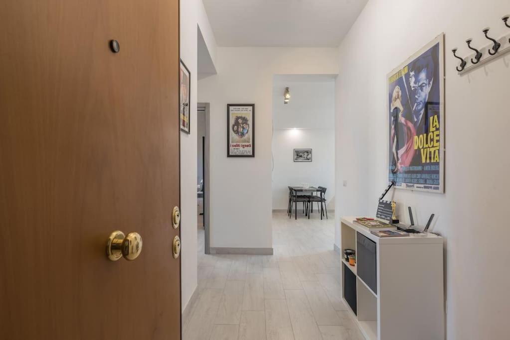 Apartamento Cinema House In Cinecitta Roma